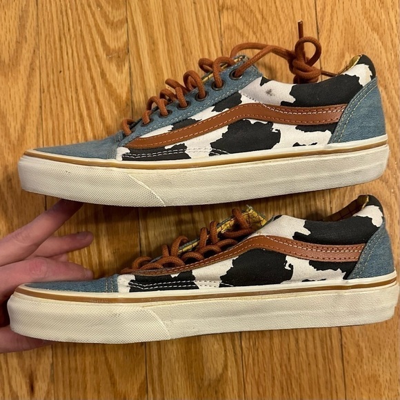 VANS Old Skool TOY STORY Disney Pixar Woody Cow Denim Men 6.5 Women 8 - Picture 11 of 16